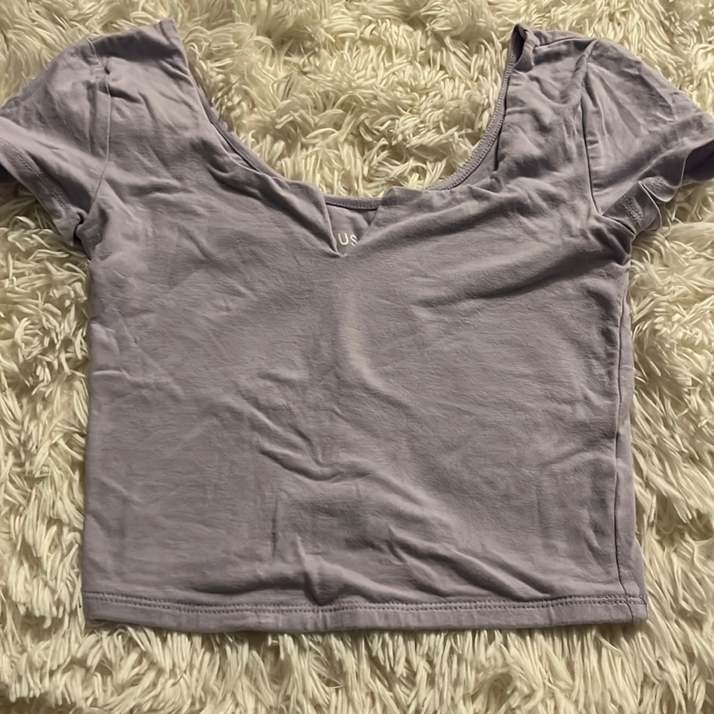 Light purple Aeropostale baby tee